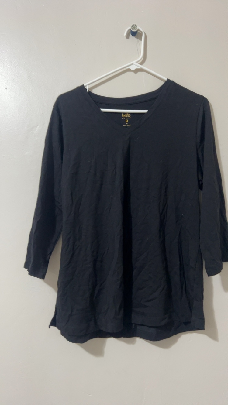 Belle Kim Gravel Black V-Neck Long Sleeve Top Medium